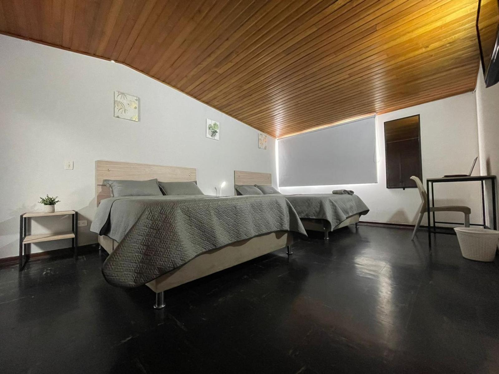 Hostel Av Suba 116 โบโกตา ภายนอก รูปภาพ