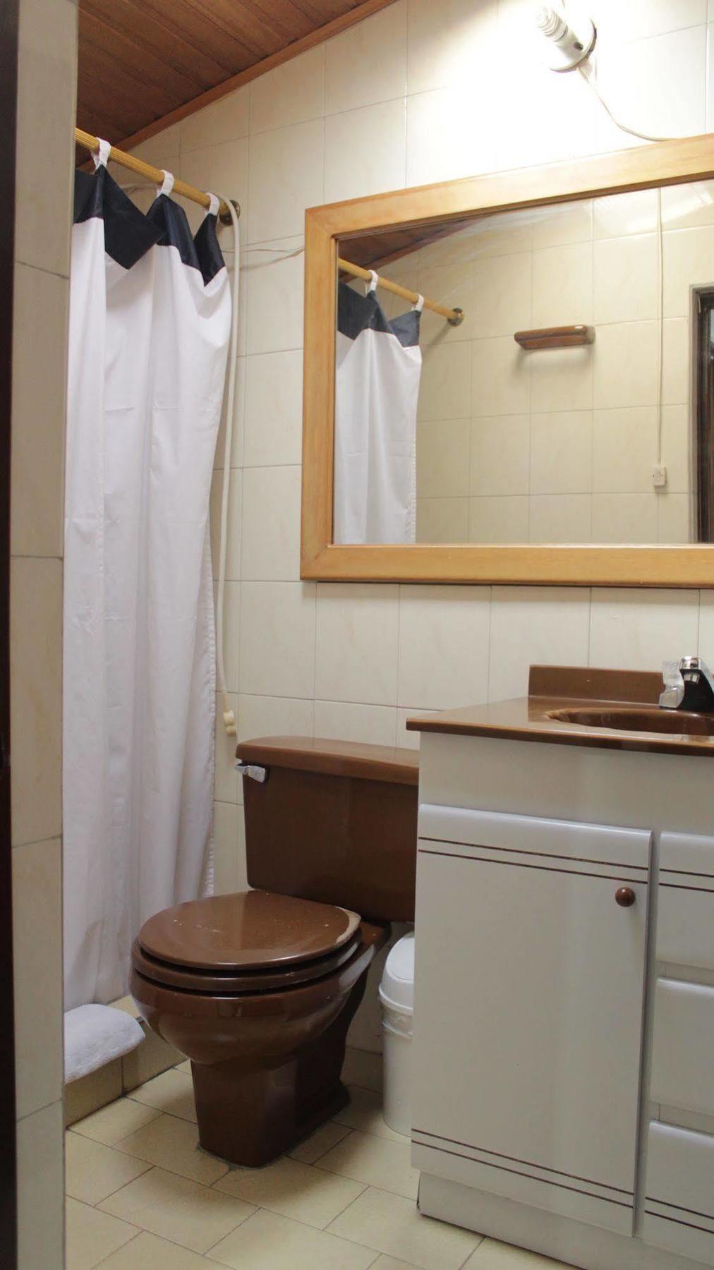 Hostel Av Suba 116 โบโกตา ภายนอก รูปภาพ