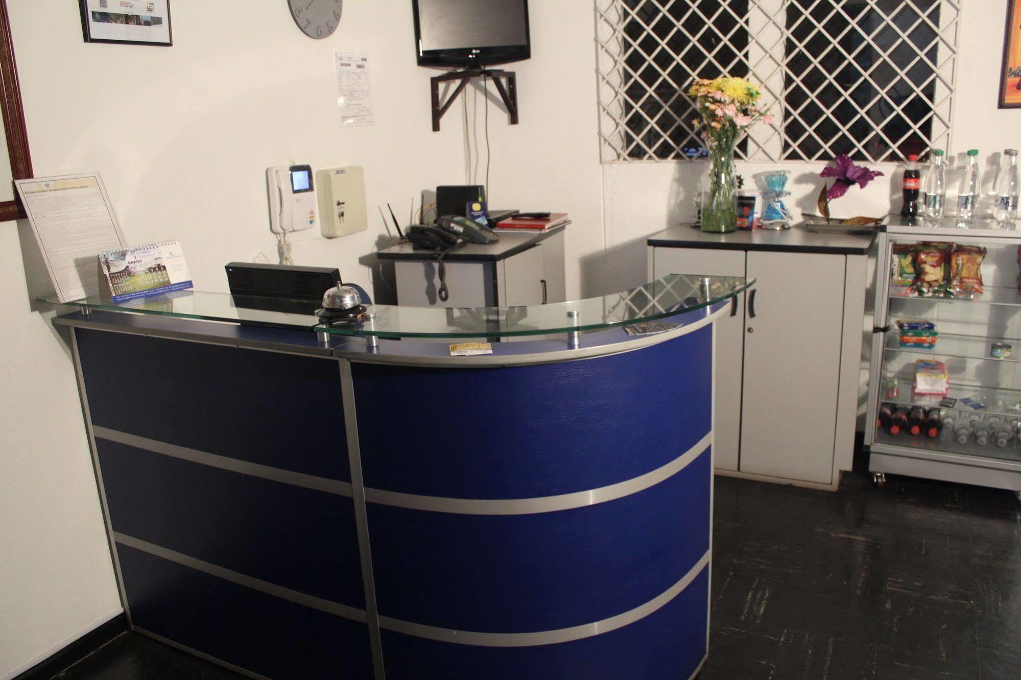 Hostel Av Suba 116 โบโกตา ภายนอก รูปภาพ