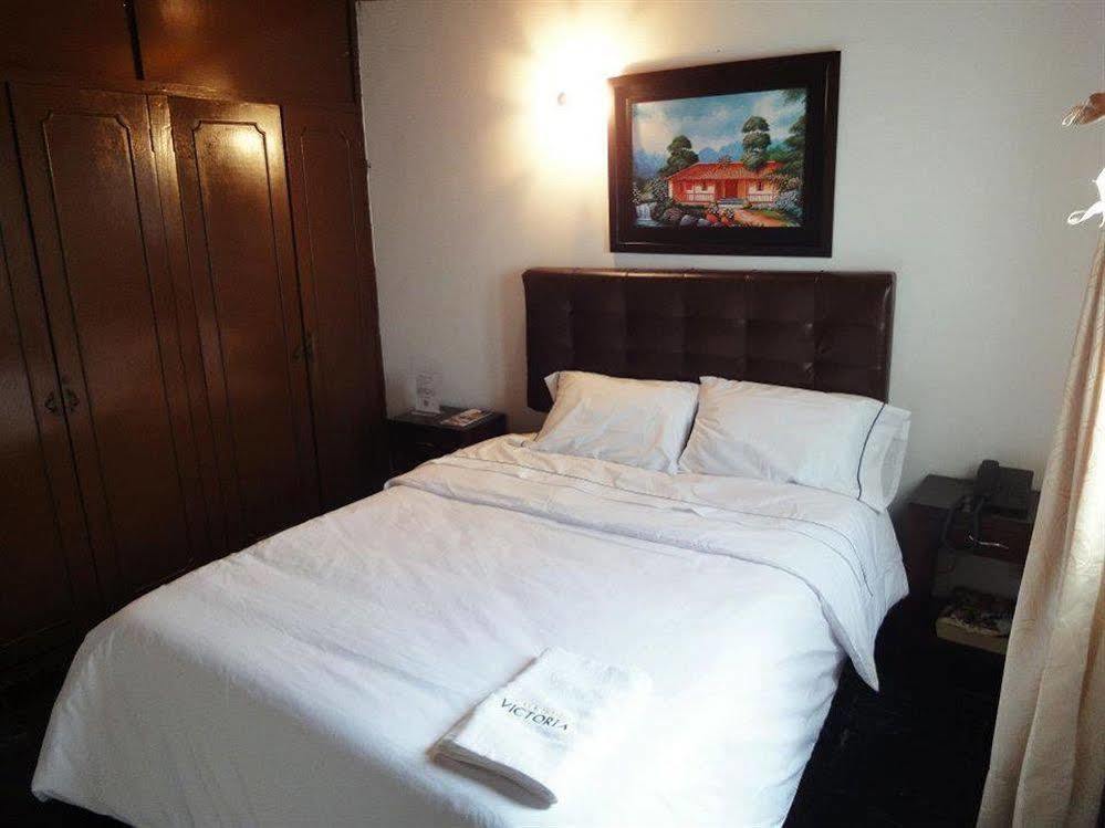 Hostel Av Suba 116 โบโกตา ภายนอก รูปภาพ